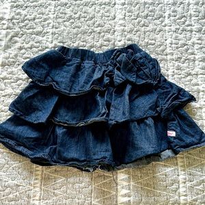 Girls Ruffle Butts skirt NEW WITHOUT TAGS